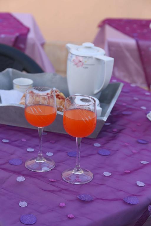 Il Giardino Delle Calendule B&B Solarino Bilik gambar
